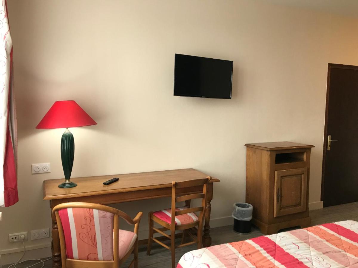 Logis La Villa Des Houx Aumale Bagian luar foto