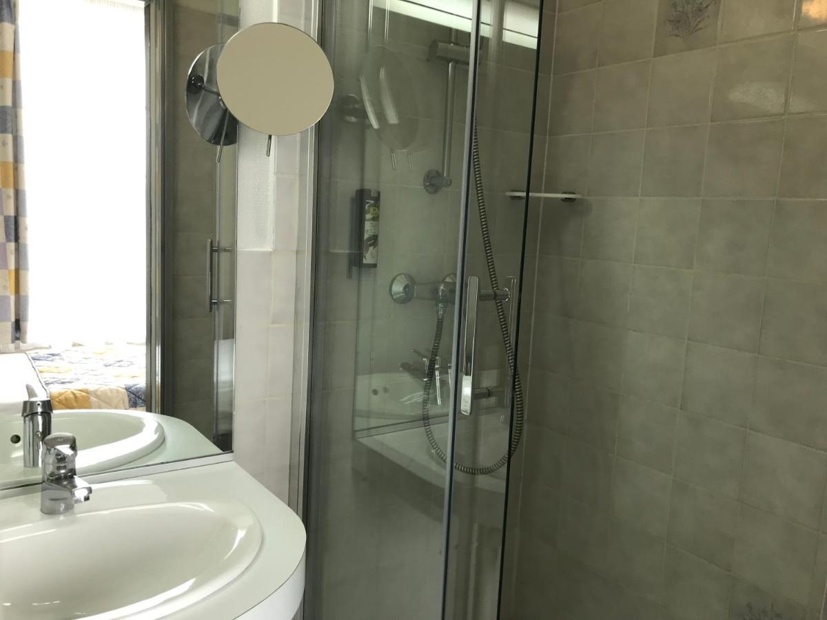 Logis La Villa Des Houx Aumale Bagian luar foto